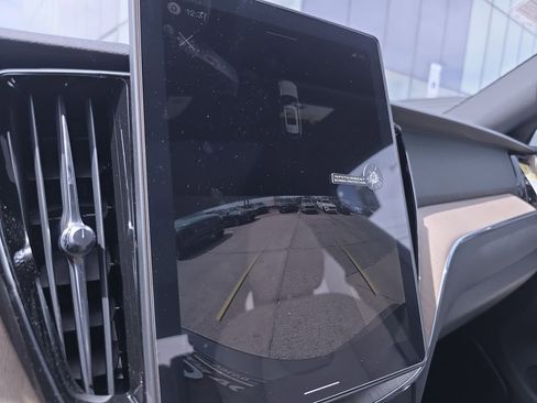 New 2026 Volvo XC60 B5 Core w/ Climate Package image 25