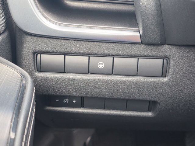 Used 2021 Nissan Rogue SV FWD image 30