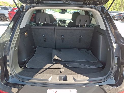 Used 2023 Chevrolet TrailBlazer LT FWD image 29