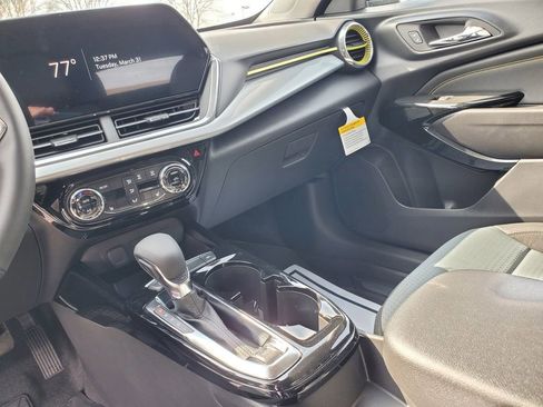 New 2026 Chevrolet Trax LT image 15