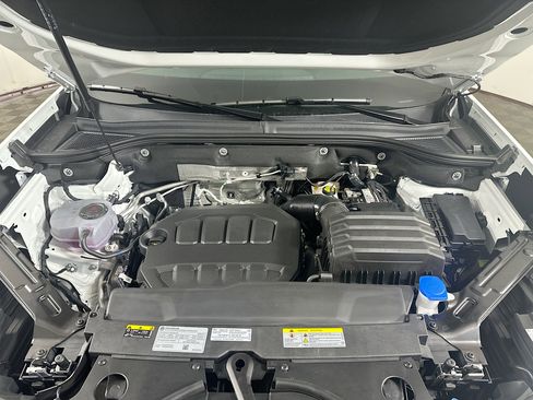 New 2026 Volkswagen Atlas Peak Edition AWD/4WD image 29