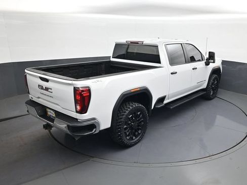 Used 2025 GMC Sierra 2500 Pro AWD/4WD image 17