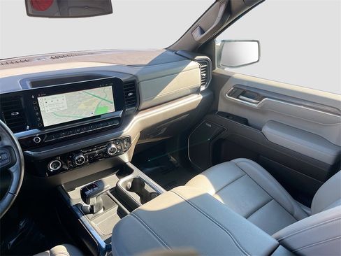 Used 2023 GMC Sierra 1500 SLT w/ SLT Premium Package image 25