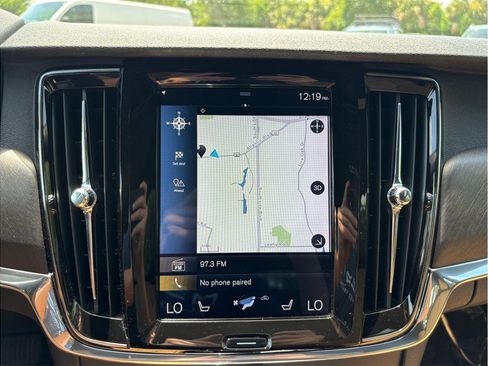 Used 2018 Volvo V90 T6 Cross Country w/ Convenience Package AWD/4WD image 31