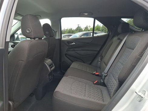 Used 2022 Chevrolet Equinox LT image 10