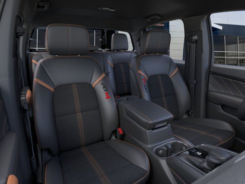New 2026 GMC Canyon AT4 AWD/4WD image 16