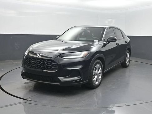 Used 2025 Honda HR-V LX image 1
