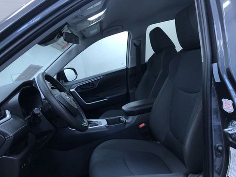 Certified 2025 Toyota RAV4 LE image 18