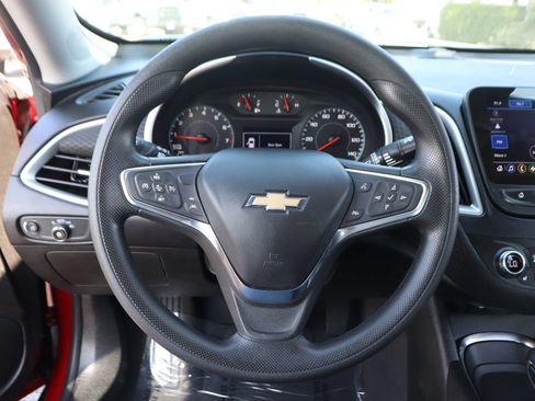 Used 2024 Chevrolet Malibu LT FWD image 19