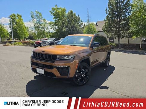 New 2026 Jeep Grand Cherokee Limited AWD/4WD image 1