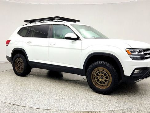 Used 2018 Volkswagen Atlas SE AWD/4WD image 3