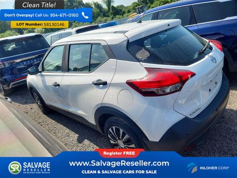 Used 2020 Nissan Kicks S FWD image 3