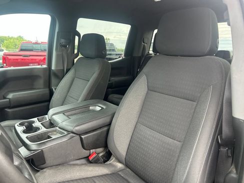Used 2023 Chevrolet Silverado 1500 Custom AWD/4WD image 10