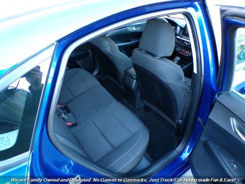 Used 2019 Kia Forte LXS image 24