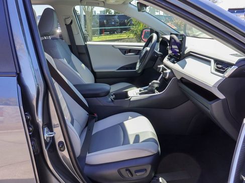 Used 2025 Toyota RAV4 Limited w/ Advanced Technology Package AWD/4WD image 9