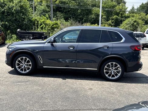 Used 2022 BMW X5 xDrive40i w/ Premium Package AWD/4WD image 8