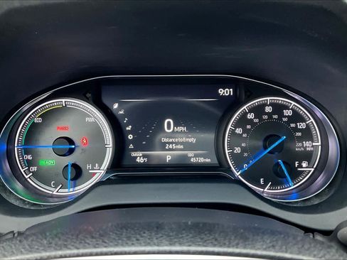 Used 2023 Toyota Venza LE image 24