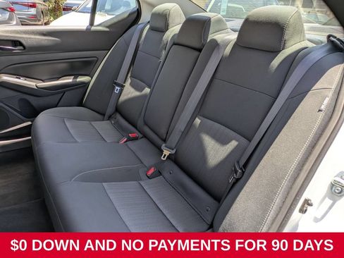 Used 2025 Nissan Altima 2.5 SV AWD/4WD image 24
