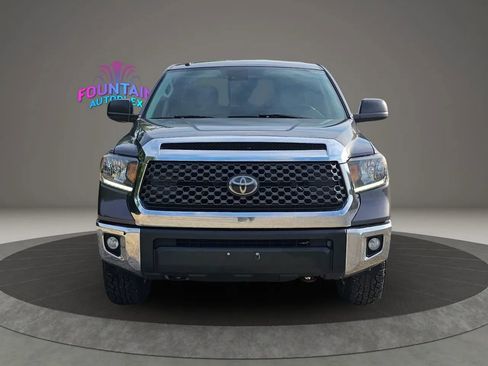 Used 2018 Toyota Tundra SR5 AWD/4WD image 9