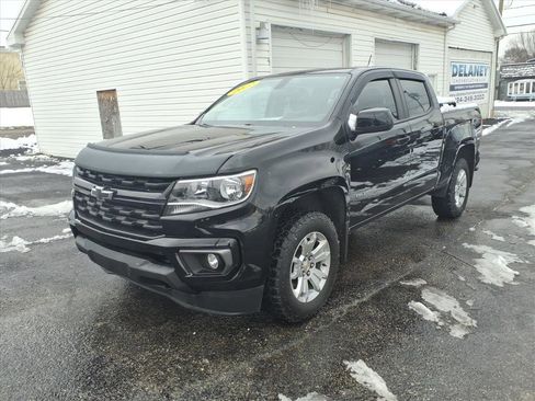 Used 2022 Chevrolet Colorado LT w/ LT Convenience Package image 7