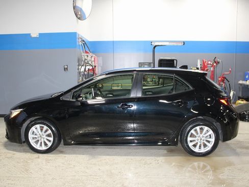 Used 2024 Toyota Corolla SE image 16