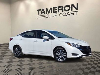 New 2025 Nissan Versa SV w/ Trunk Package