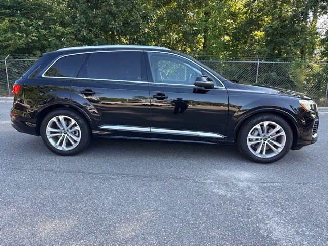 Used 2025 Audi Q7 3.0T Prestige AWD/4WD image 4
