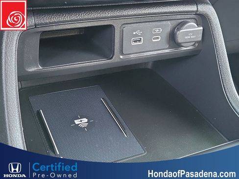 Certified 2023 Honda Pilot Touring image 19