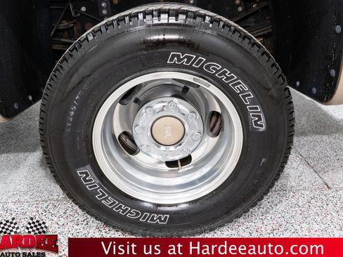 Used 2012 Ford F350 King Ranch w/ King Ranch w/Chrome Pkg image 10