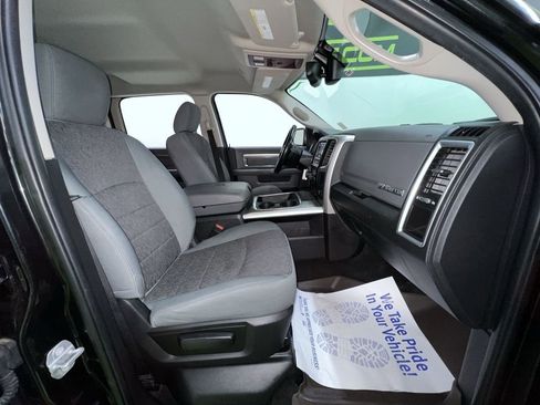 Used 2018 RAM 1500 Big Horn AWD/4WD image 29