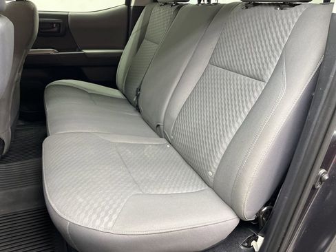 Used 2021 Toyota Tacoma SR5 RWD image 20