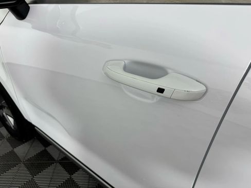 Used 2024 Kia Telluride LX image 24