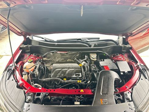 Used 2025 Chevrolet Trax LT image 59