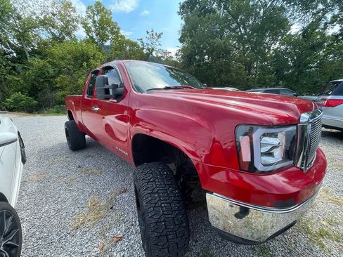 Used 2010 GMC Sierra 1500 SLE w/ Power Pack Plus AWD/4WD image 3