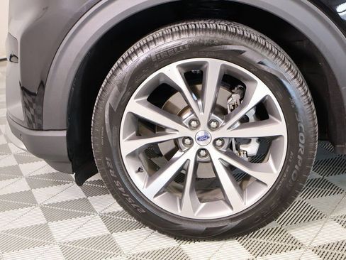 Used 2025 Ford Explorer Platinum w/ Ultimate Package image 20