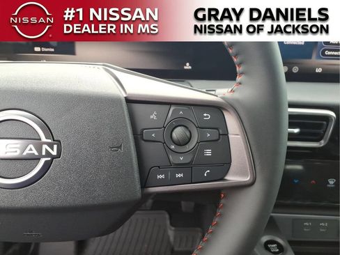 New 2026 Nissan Sentra SR w/ Floor Mat Package FWD image 14