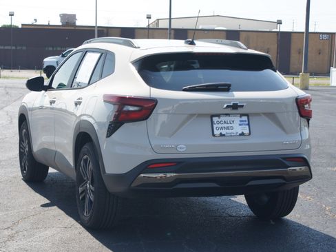 Used 2026 Chevrolet Trax ACTIV w/ Driver Confidence Package FWD image 15