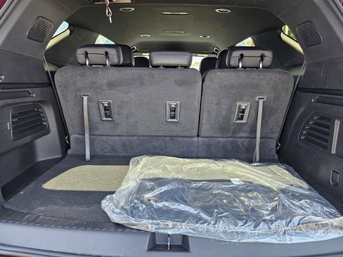 New 2026 Chevrolet Traverse LT w/ Driver Confidence Package FWD image 16