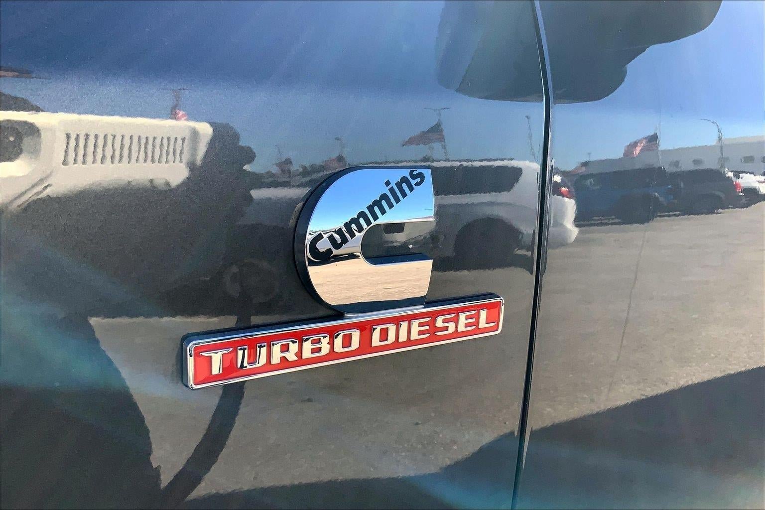 Used 2024 RAM 3500 Limited AWD/4WD image 8