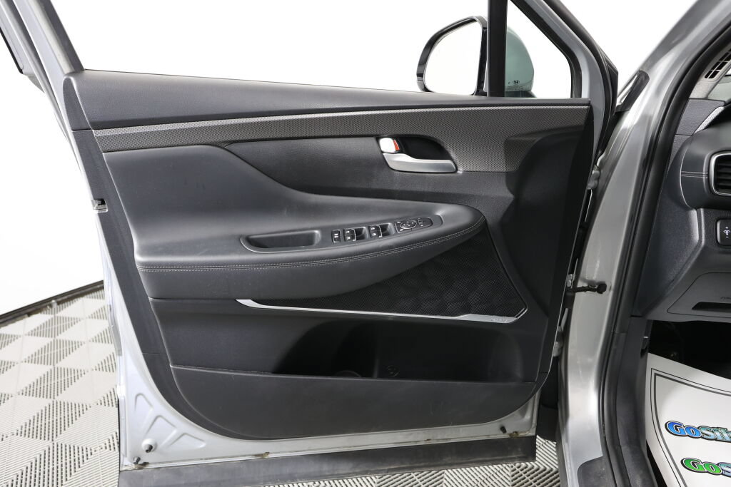 Used 2020 Hyundai Santa Fe SEL AWD/4WD image 12