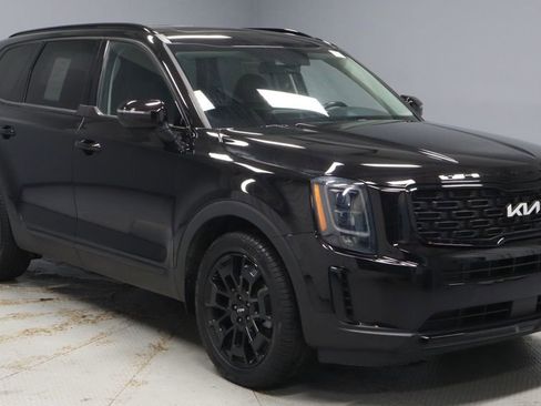 Used 2022 Kia Telluride EX w/ EX Premium Package AWD/4WD image 1