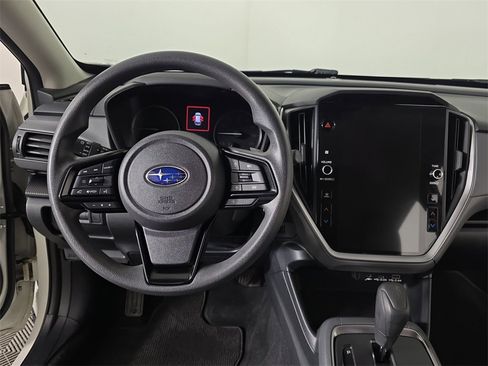 Used 2024 Subaru Crosstrek 2.0i Premium image 9