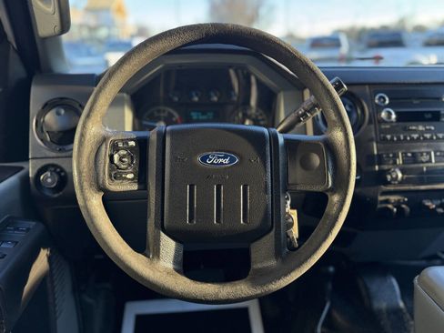 Used 2015 Ford F450 XL w/ Power Equipment Group image 19