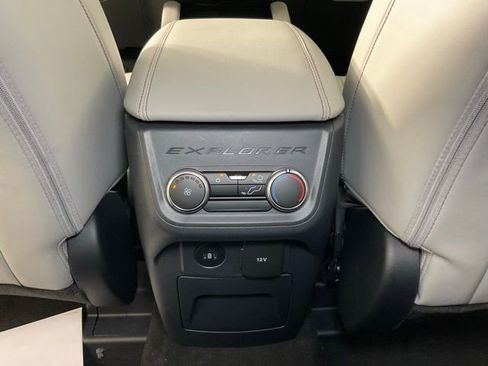 New 2026 Ford Explorer Active w/ Active Comfort Package image 18