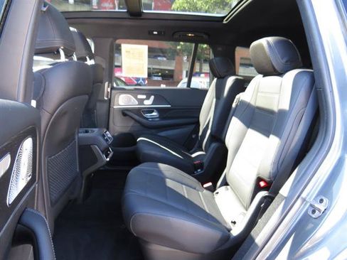 Used 2024 Mercedes-Benz GLS 450 4MATIC image 22