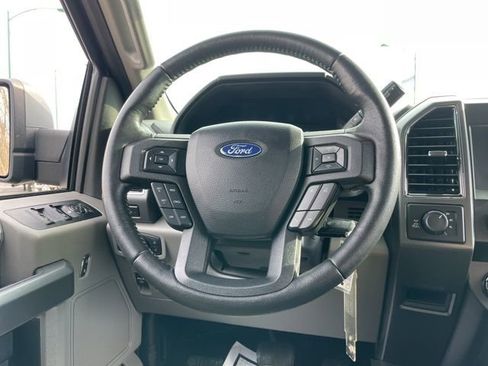 Used 2019 Ford F150 XLT w/ Equipment Group 302A Luxury image 16