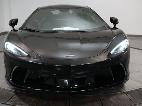 New 2025 McLaren GTS image 9