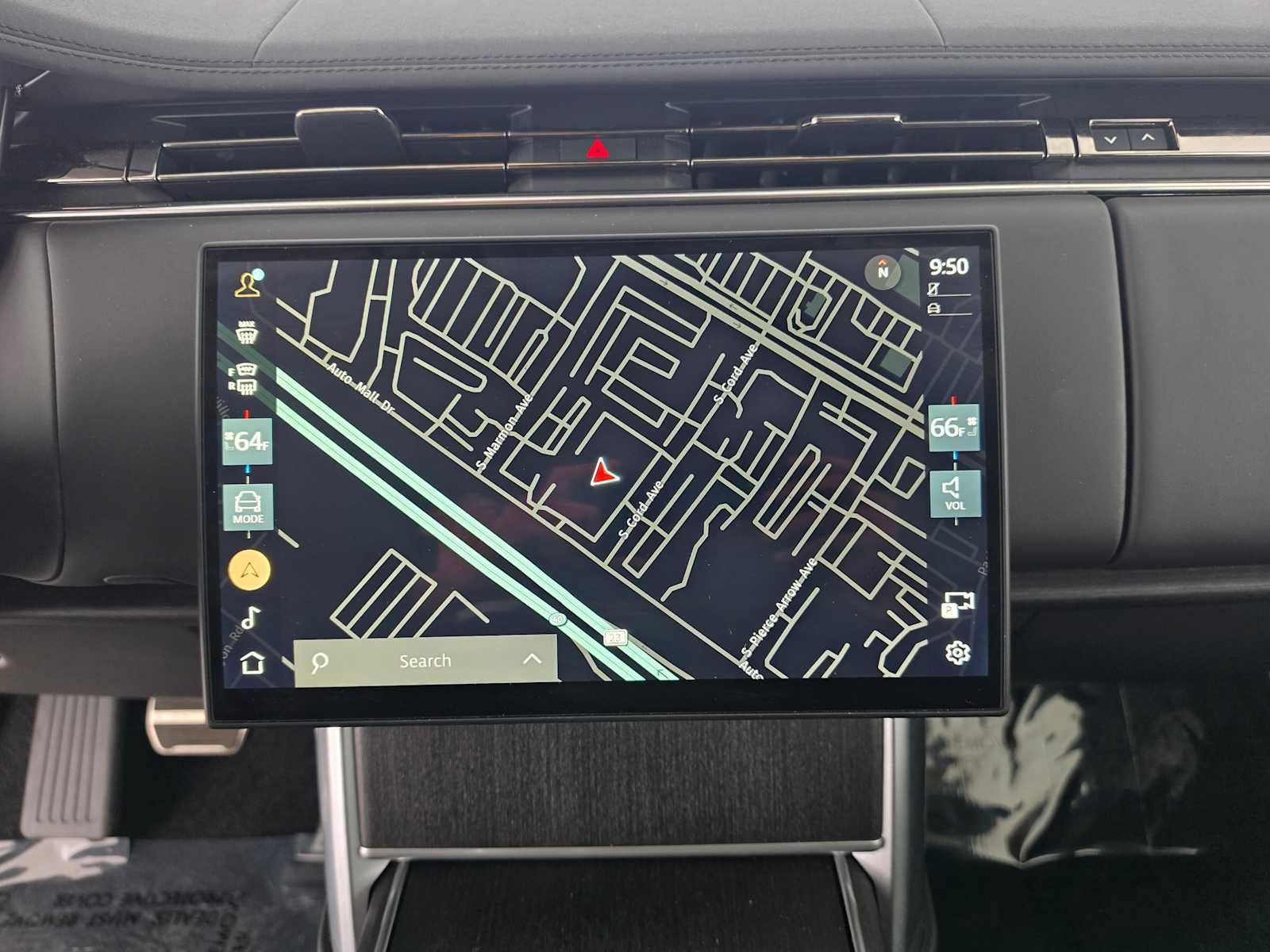 Used 2025 Land Rover Range Rover Long Wheelbase SE AWD/4WD image 25