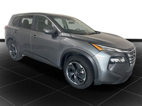 Used 2025 Nissan Rogue SV AWD/4WD image 7