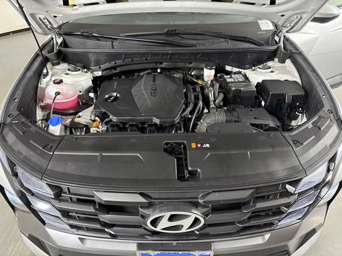 Used 2025 Hyundai Tucson SEL FWD image 47
